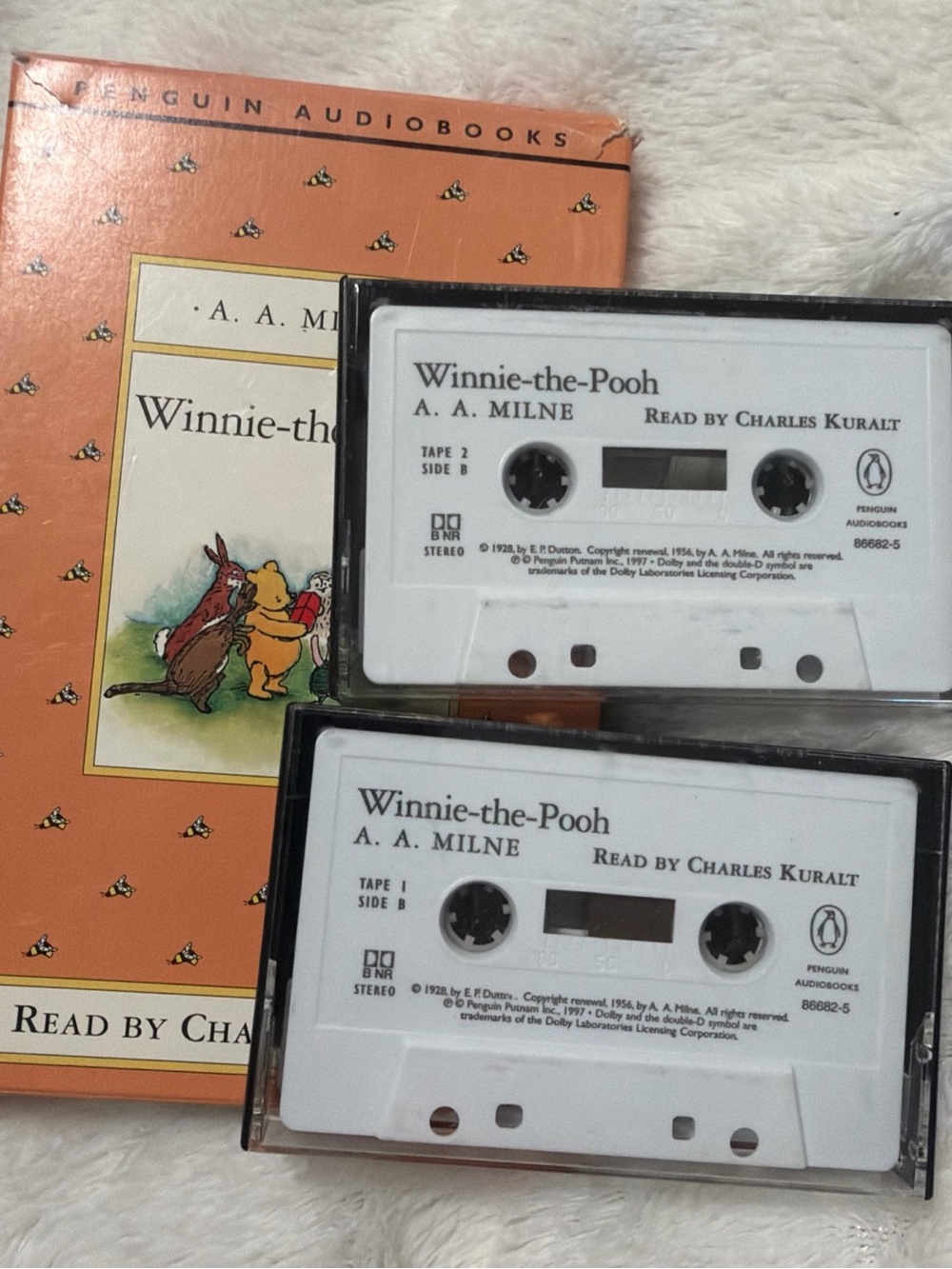 Vintage Winnie-The-Pooh Book Cassette A. A. Milne HC 1997 Penguin Audiobooks